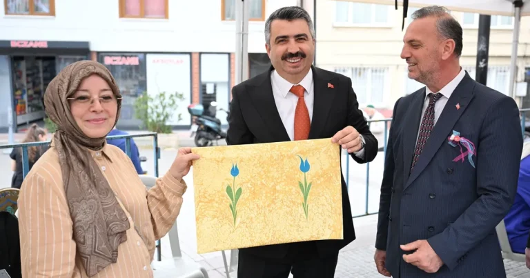 6-asirlik-gelenek-bursa-yildirimda-yasatiliyor-DmvHRLiQ.webp