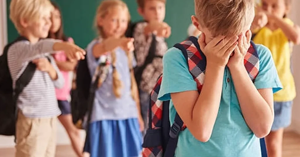 aile-ve-unicef-dijital-tehditler-ve-akran-zorbaligini-konusacak-Ga9BmPfV.webp