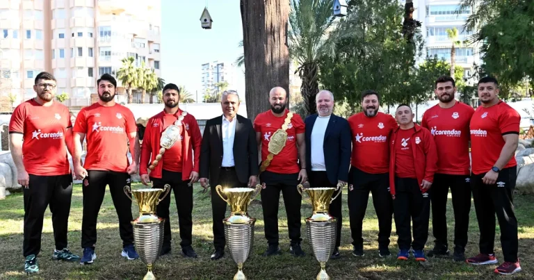 antalya-muratpasa-spor-kulubunde-gorev-bolumu-yapildi-RAlZQ9kE.webp