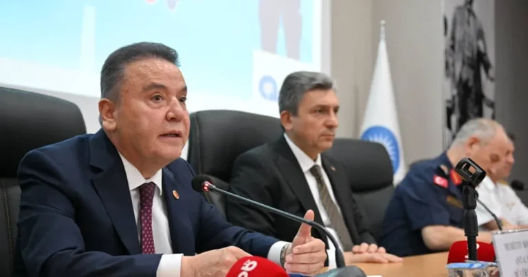 antalya-ulasim-master-plani-tamamlaniyor-VdGFCzMH.webp