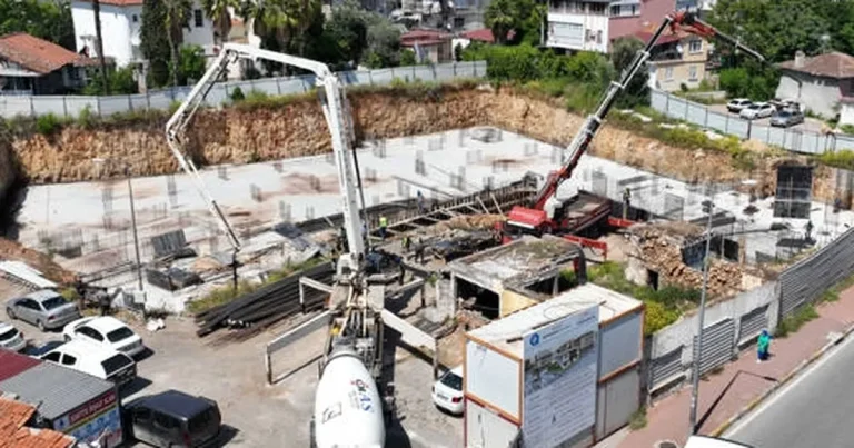 antalyada-kentsel-yenileme-proje-calismalari-yeniden-basladi-crse2r7z.webp