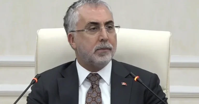 bakan-isikhan-issizlik-son-25-yilin-en-dusuk-seviyesinde-3qiIAMDh.webp