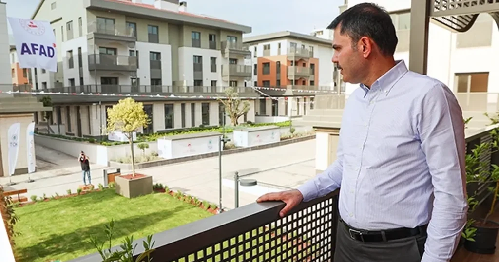 bakan-kurum-250-bininci-konut-haziranda-teslim-edilecek-grIT6QEE.webp