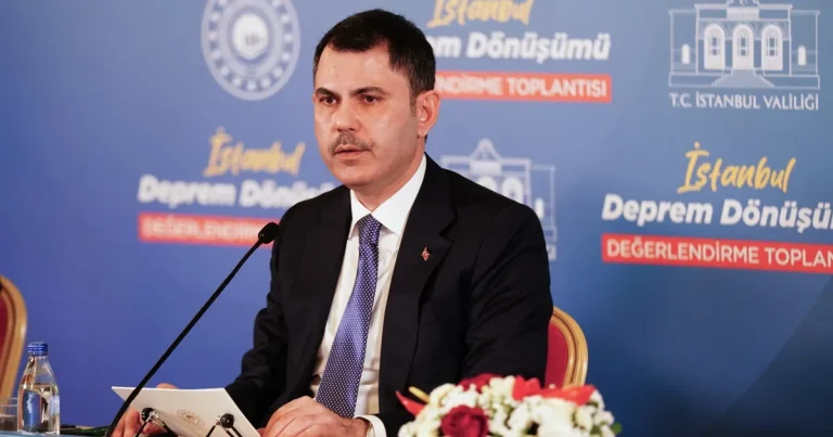 bakan-kurumdan-istanbula-donusum-cagrisi-birlikte-istanbulu-guvenli-hale-getirelim-PG45RkL5.webp