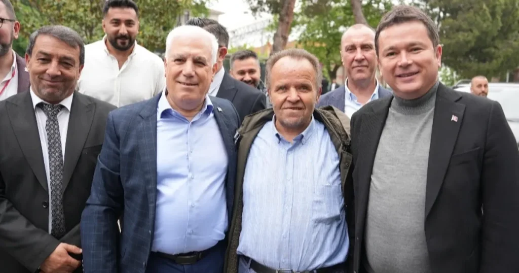 bursada-8-adayli-genel-kurulda-baskan-aydindan-adaylara-basari-dilegi-LRt3l3RS.webp