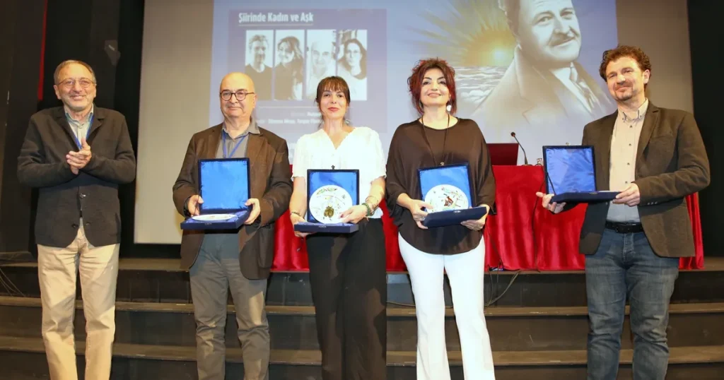 bursada-n-zim-hikmet-siir-odulu-sahibini-buldu-v3YA7Vfu.webp