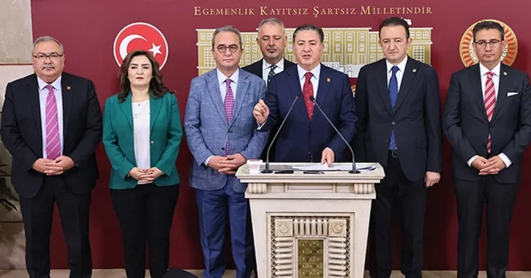 chpden-hsk-secimine-tepki-konu-anayasa-mahkemesine-tasinacak-JzRg6giL.webp