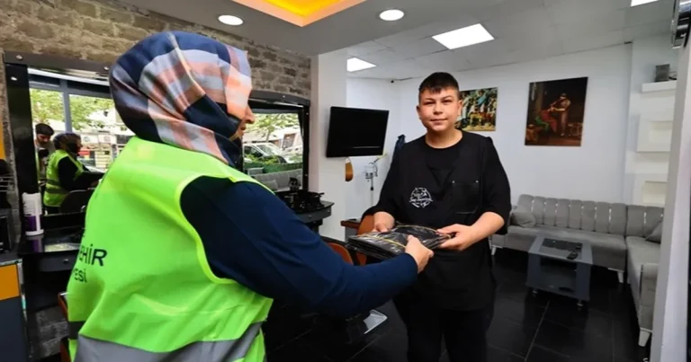 denizli-buyuksehir-berberlere-penuar-dagitimina-basladi-rqWiddkz.webp