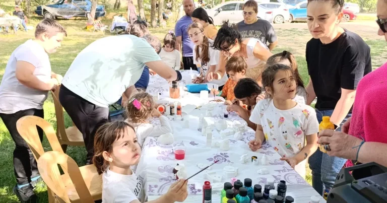 edirne-kesanda-sardos-dallik-piknigiyle-bahari-karsiladi-cJtNzM5Z.webp