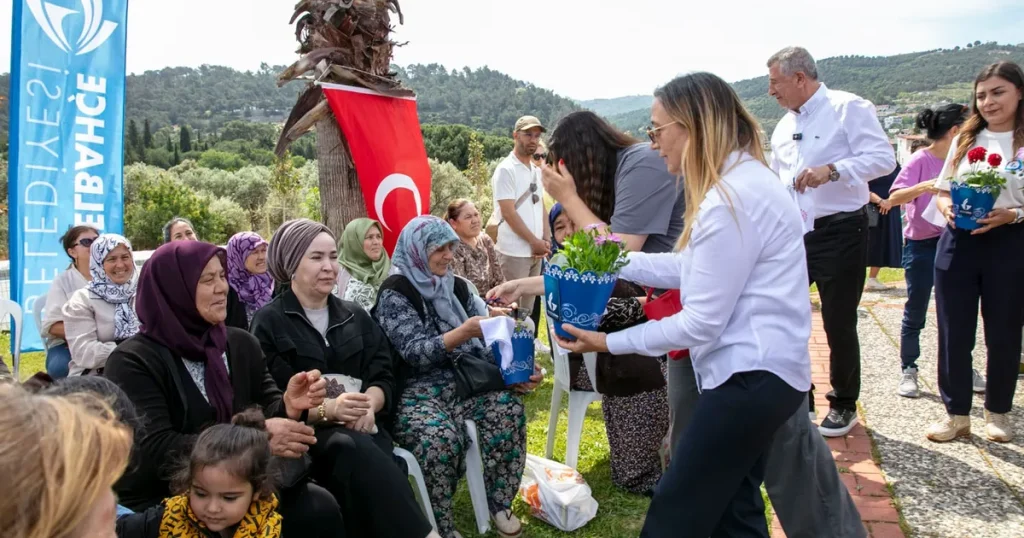 guzelbahceli-anneler-kahvaltida-bulustu-CNZxrNtL.webp