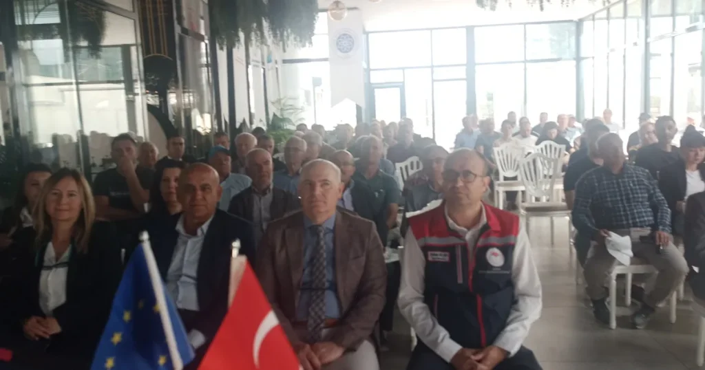 iklimtrak-projesi-kesanli-ciftcilere-tanitildi-EsAxBzIe.webp