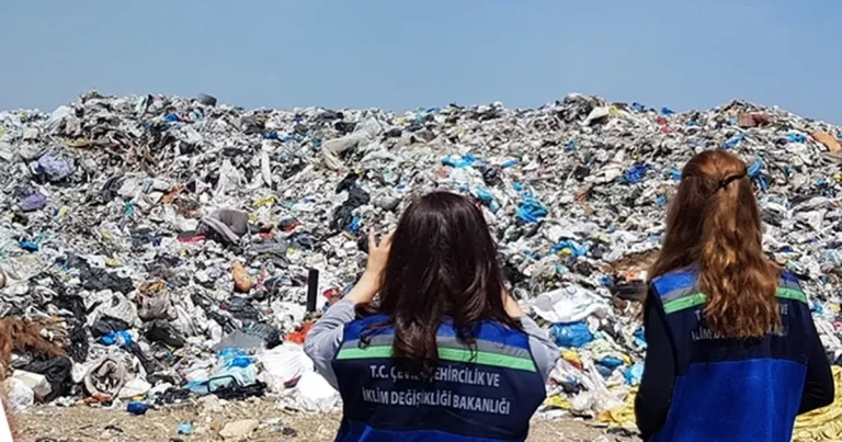 izmir-buyuksehire-37-milyon-tl-cevre-cezasi-2xUeiwyr.webp