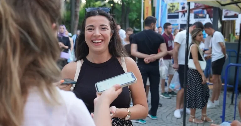 izmirden-genclere-19-mayis-surprizi-genc-bilet25-basvurulari-aciliyor-MkfkW7yL.webp