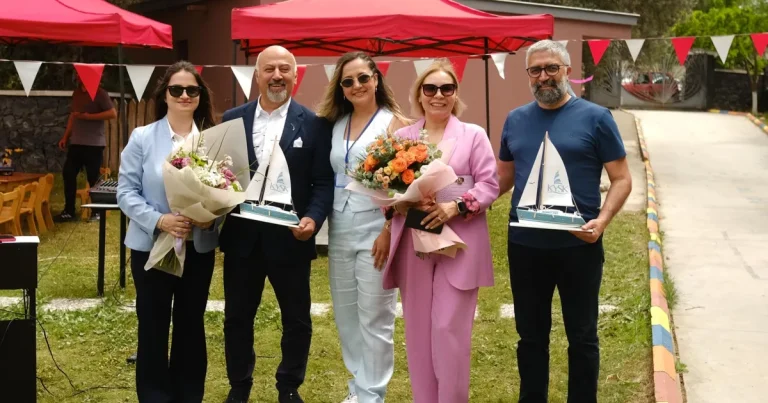 kadin-yelkencilerden-bahar-kermesi-GqHdribQ.webp