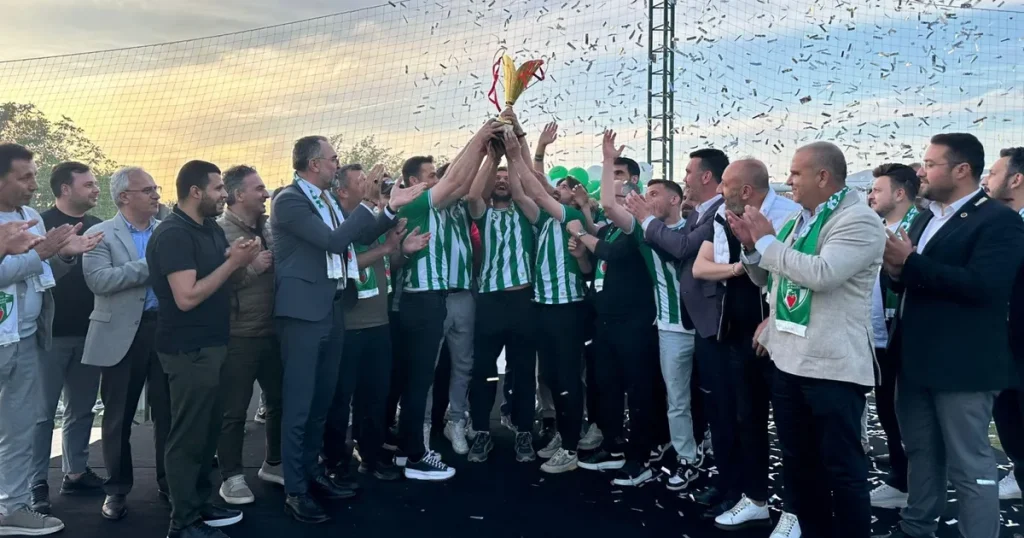 kestelde-birliktelik-sampiyonluk-getirdi-mrHCJ8Dq.webp