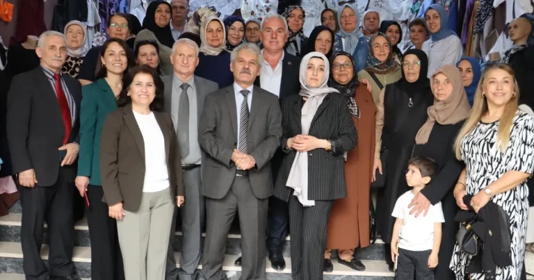 kocaeli-akmesede-kadin-emegi-sergide-bulustu-c4txnAsj.webp