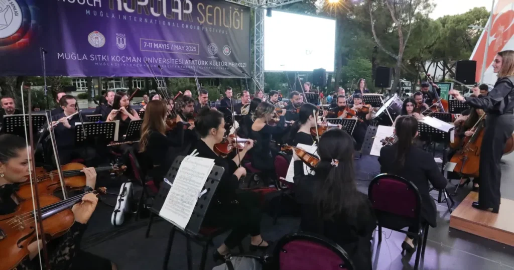 mugla-korolar-senligi-gorkemli-bir-acilisla-basladi-QAGVwE38.webp