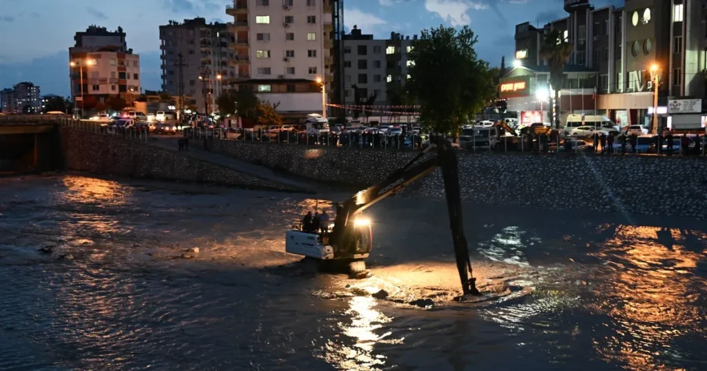 osmaniye-kadirlide-sel-felaketi-bakan-yerlikaya-son-durumu-paylasti-Pgseqsgs.webp